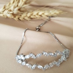 Луксозна сребърна гривна с бели багетни камъни. GSB0041 NEW